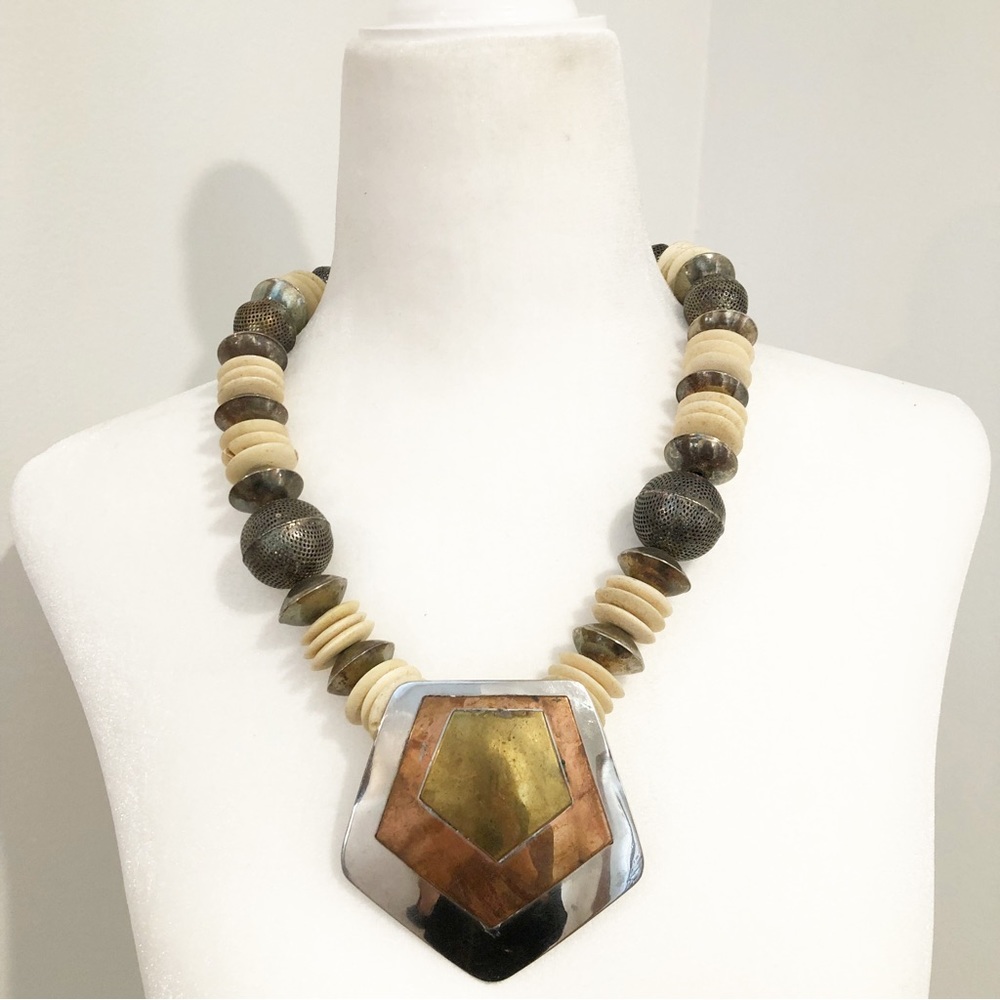 Gorgeous Vintage Necklace Mixed Metals